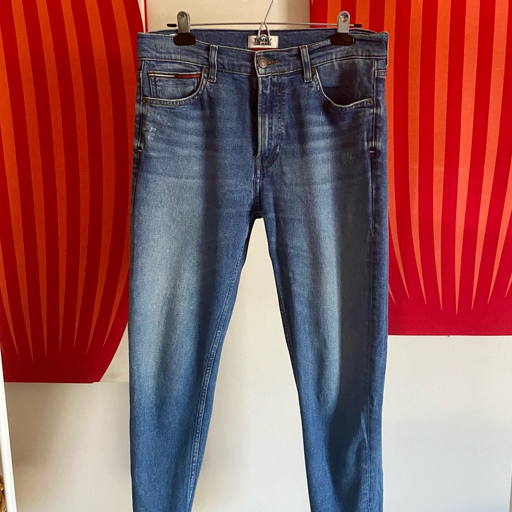 Tommy Jeans Cut-Off Bottom